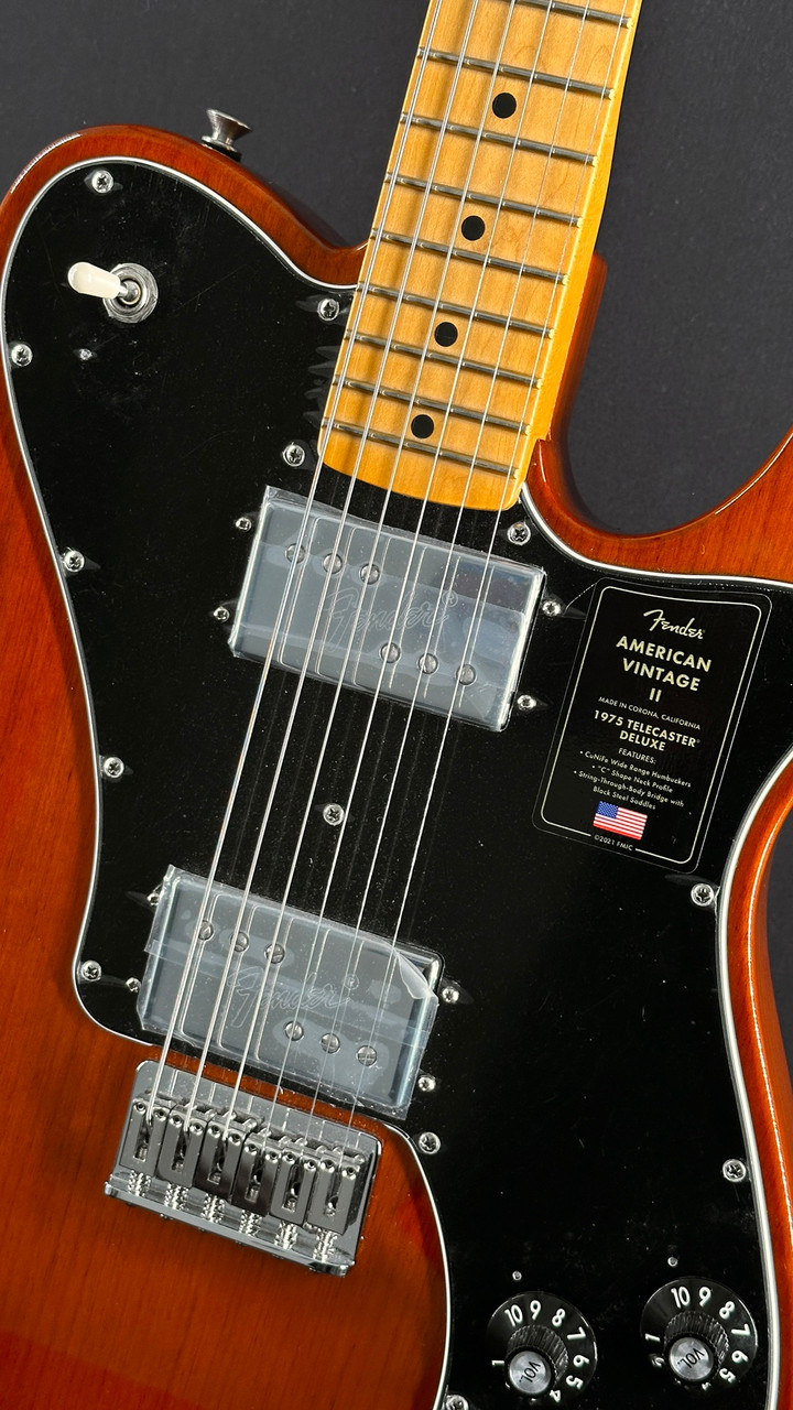 Telecaster deluxe mocha deals