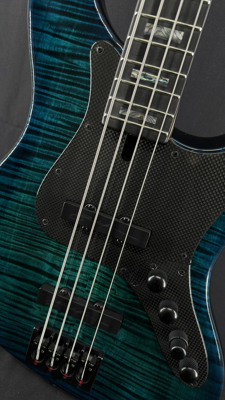 Brubaker JXBFM 4-String in Blue J