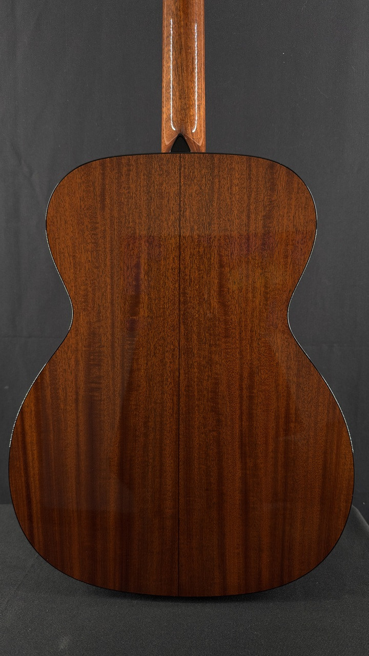 Collings OM1 in Natural with 1 3/4" Nut Width