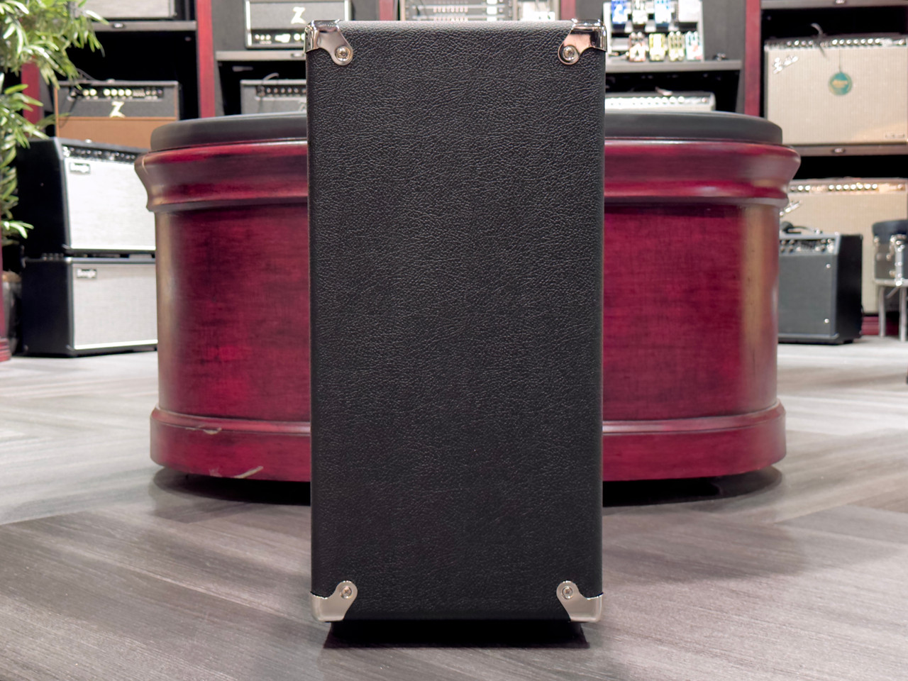 Two-Rock Vintage Deluxe 3x10 Cabinet in Black