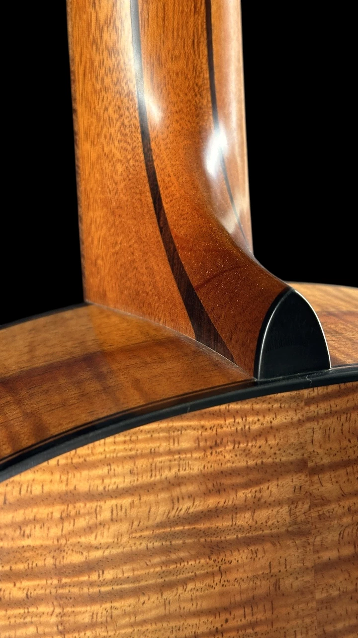 Lowden Master Series Acoustic Guitar - Hawaiian Koa / Adirondack Spruce - Neck Heel