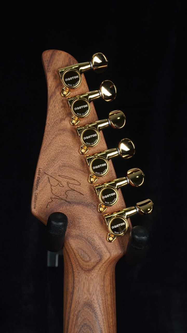 Suhr Reb Beach Signature Series Standard in Koa