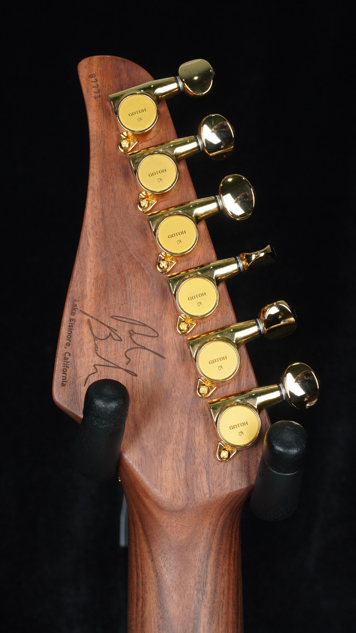 Suhr Reb Beach Signature Series Standard in Koa