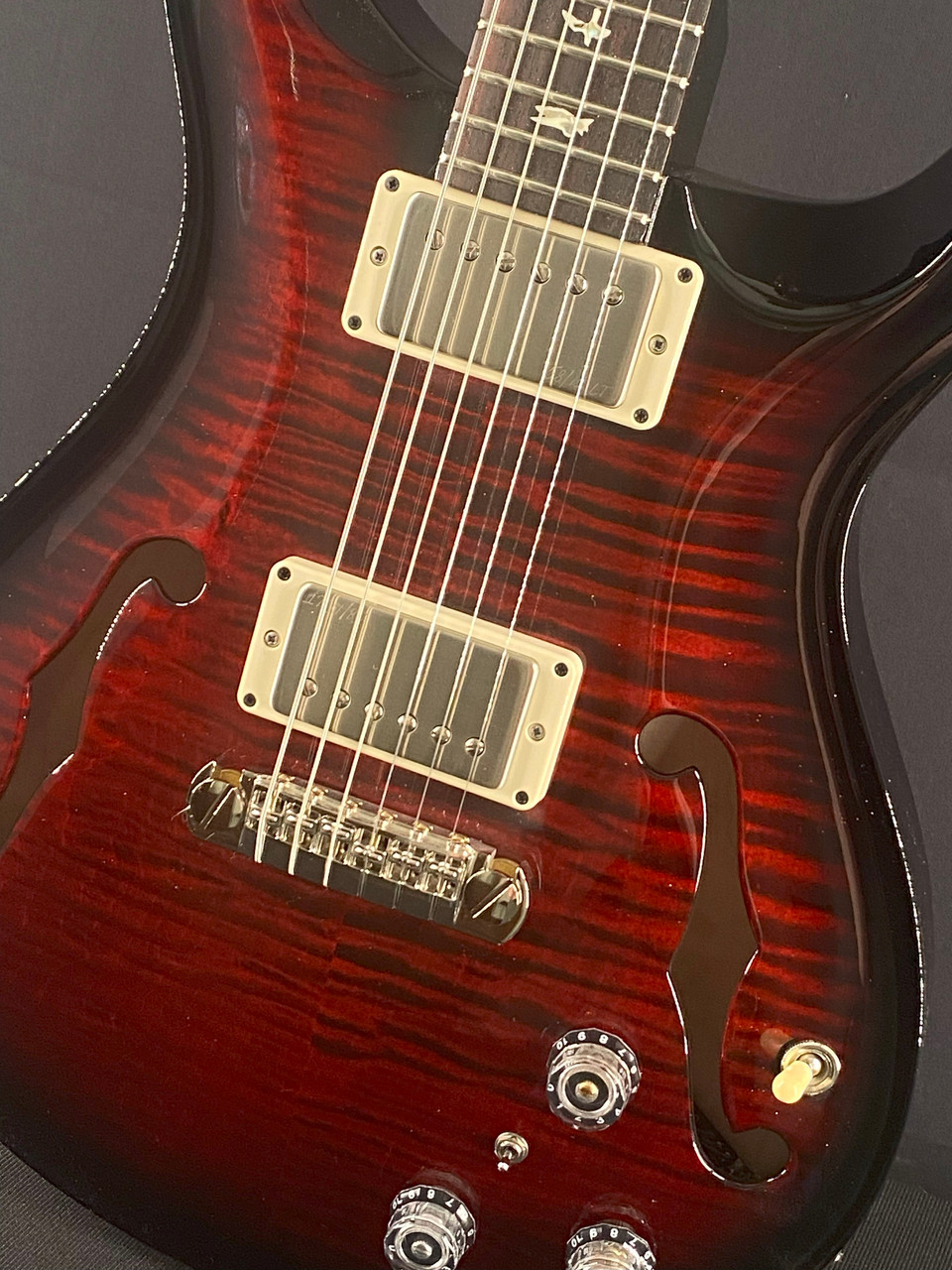 PRS Hollowbody II Piezo in Black Cherry Smokeburst