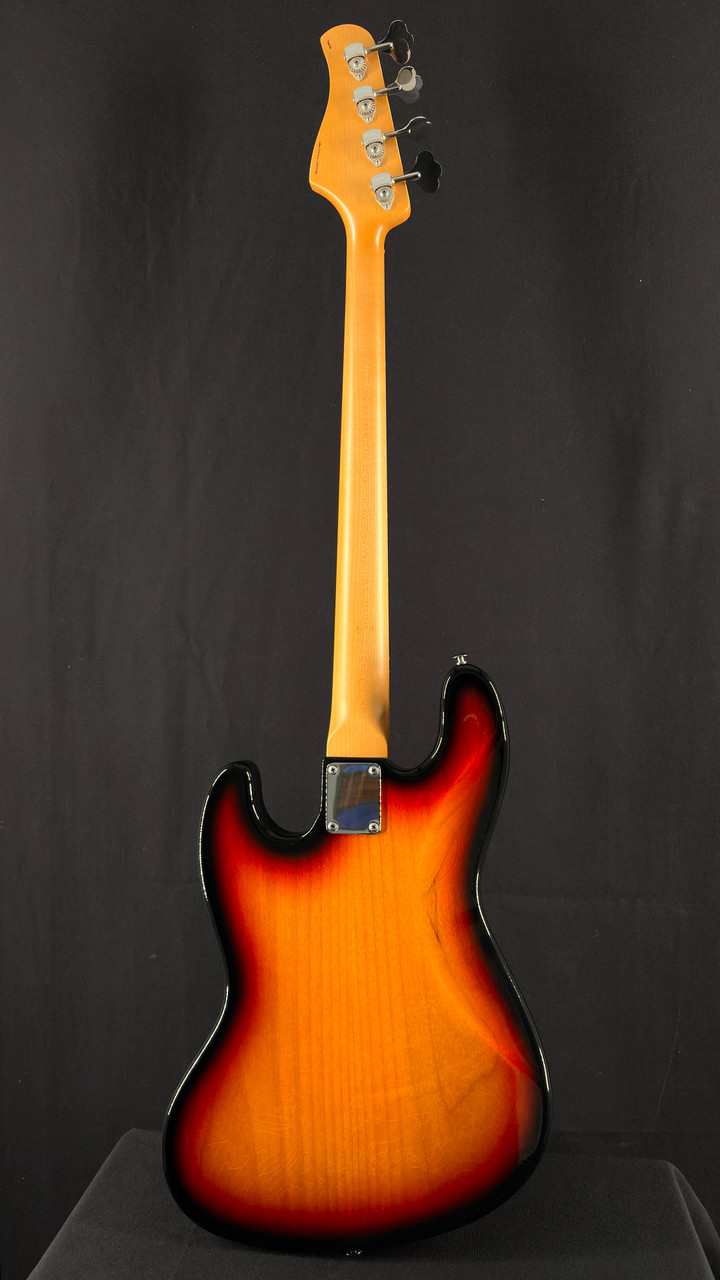 Suhr Classic J Antique in 3-Tone Sunburst