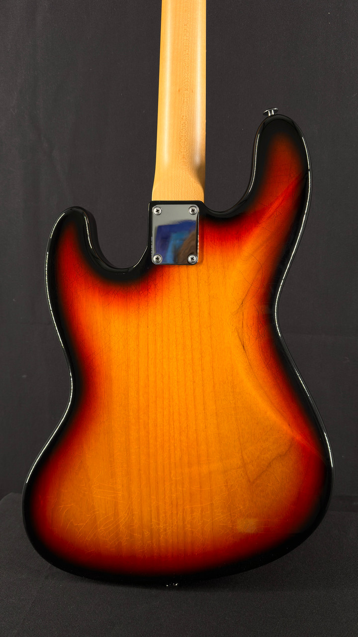 Suhr Classic J Antique in 3-Tone Sunburst