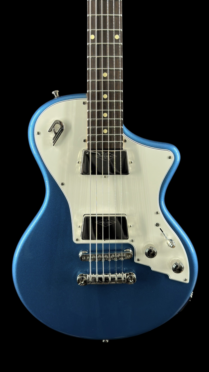 Duesenberg Julietta Solid Body - Catalina Blue - Close