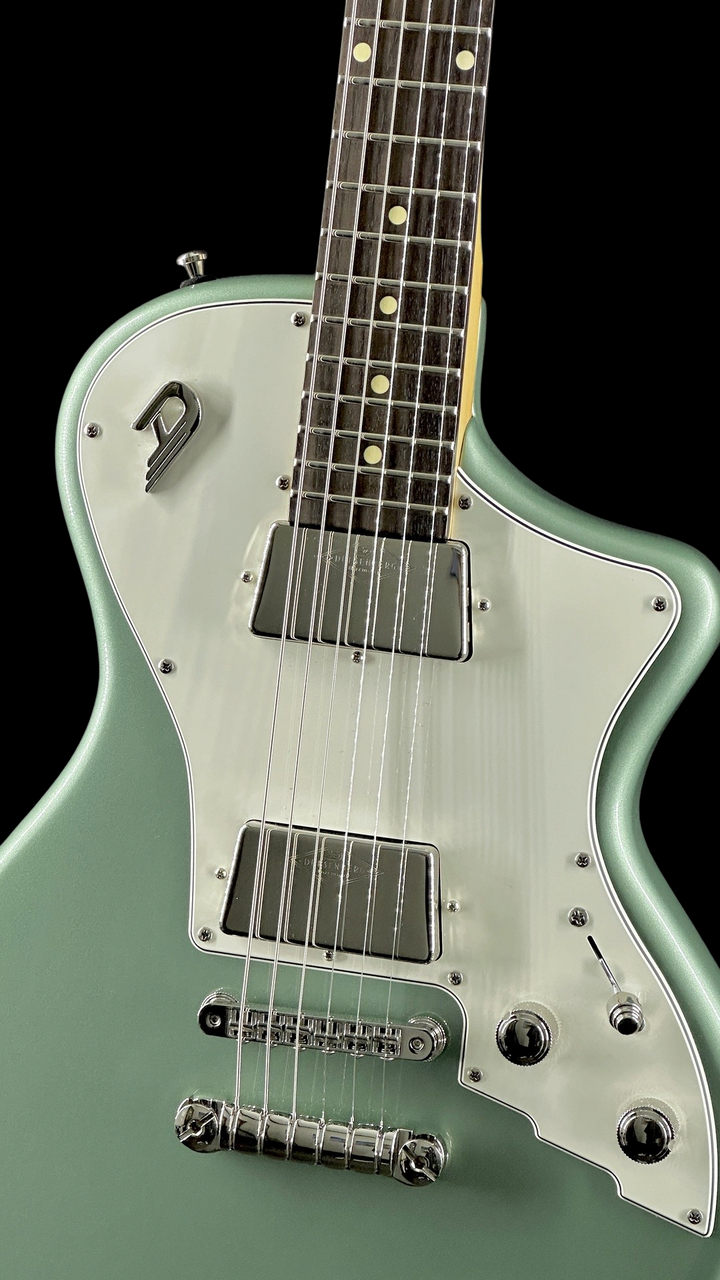 Duesenberg Julietta Solid Body - Harbor Green -Angle