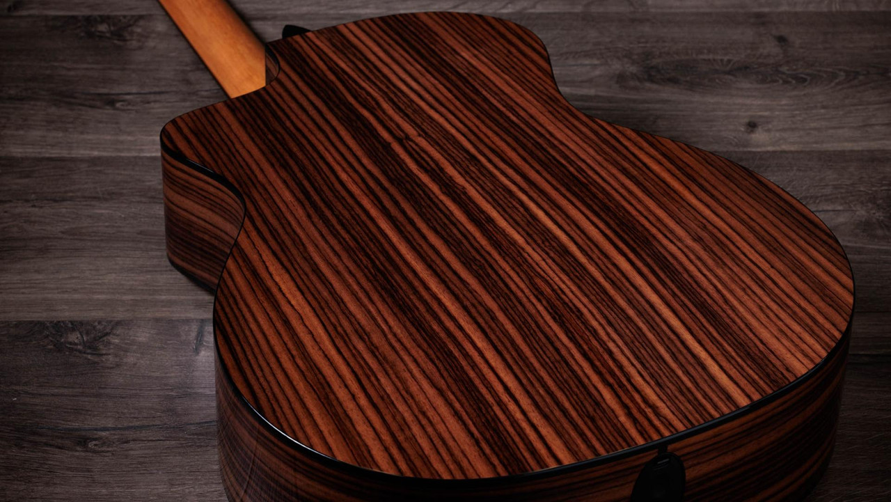Taylor 214ce Plus Rosewood Grand Auditorium