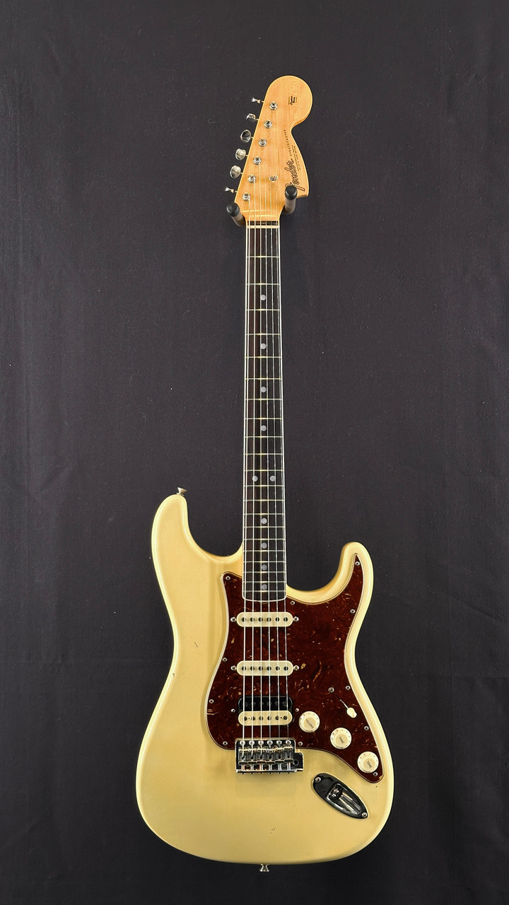 Fender Custom Shop LTD Edition '67 HSS Journeyman Relic Strat in Aged Vintage White