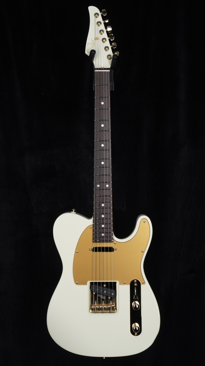 The Guitar Sanctuary | Suhr Guitars | Mateus Asato | Classic T