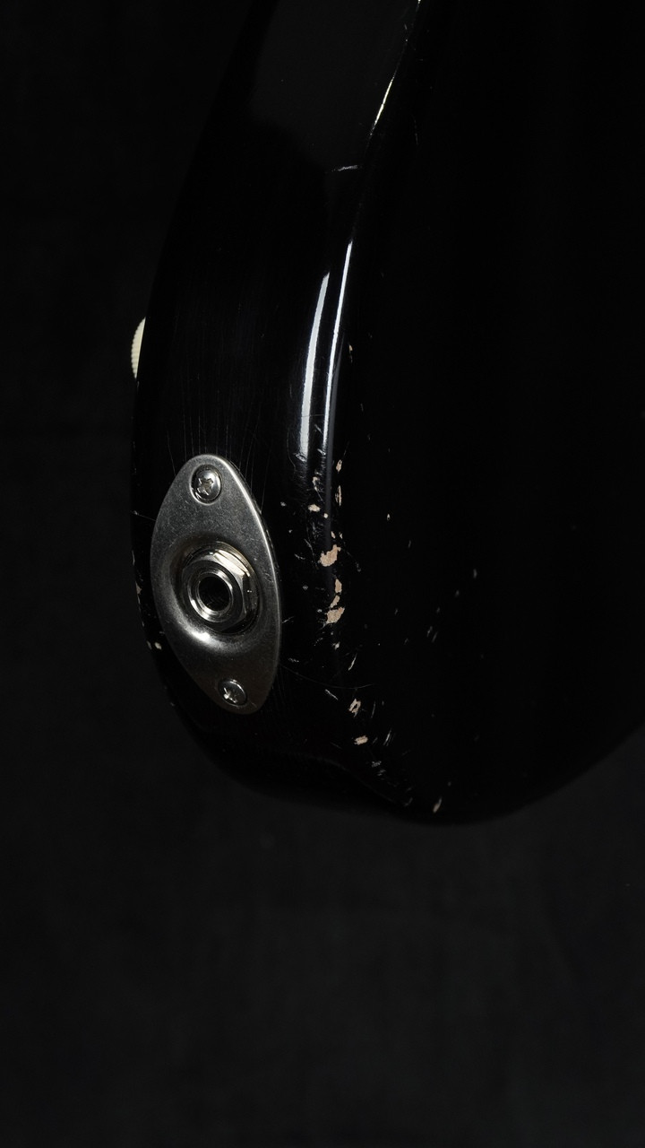 Tom Anderson Raven Classic in Distressed Black Tom Anderson Raven Classic in Distressed Black