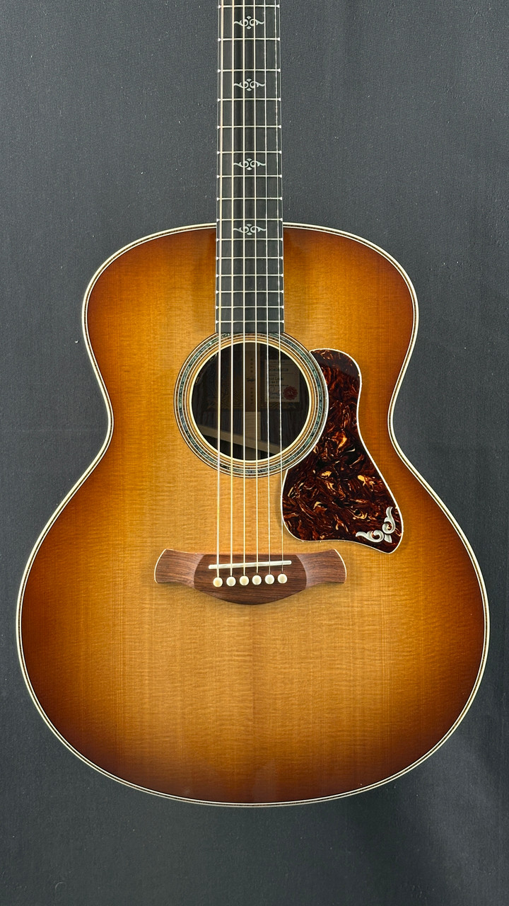 Taylor Gold Label 814e Honduran Rosewood with Sunburst Top