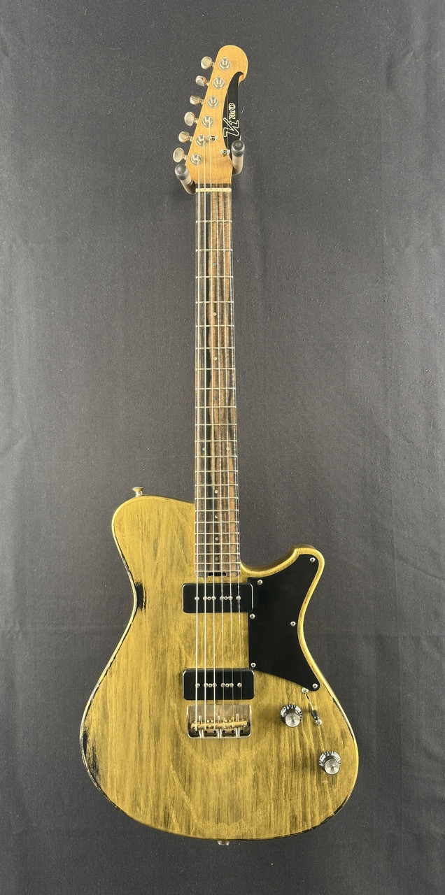 Preowned K'Mo Berlin Bolt in Antique Faded Gold