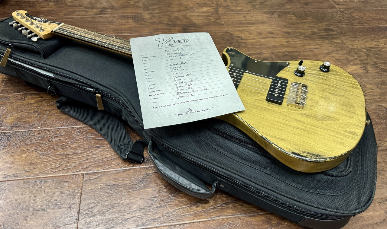Preowned K'Mo Berlin Bolt in Antique Faded Gold