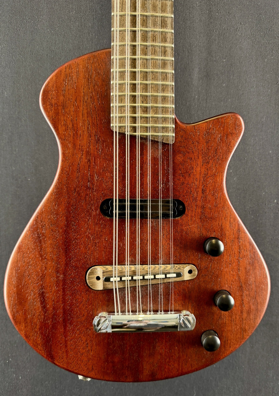Preowned Veillette 12 String Short Scale Electric in Natural