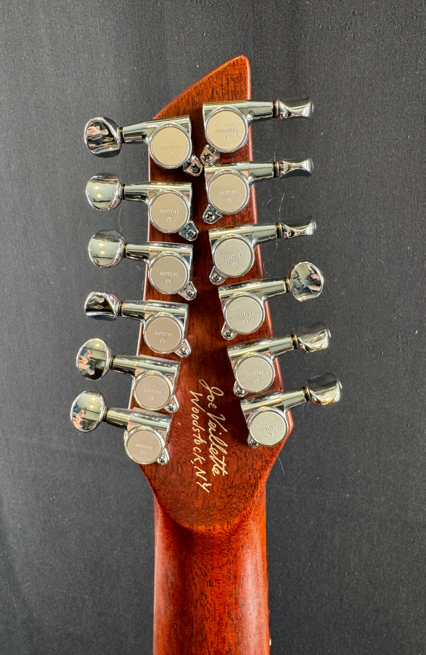 Preowned Veillette 12 String Short Scale Electric in Natural