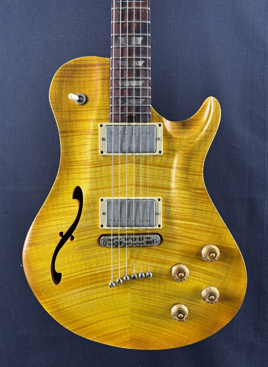 Preowned Warrior LTD Run Isabella Semi Hollow "Sunset Blvd" Lemon Burst