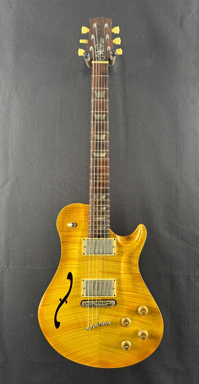 Preowned Warrior LTD Run Isabella Semi Hollow "Sunset Blvd" Lemon Burst