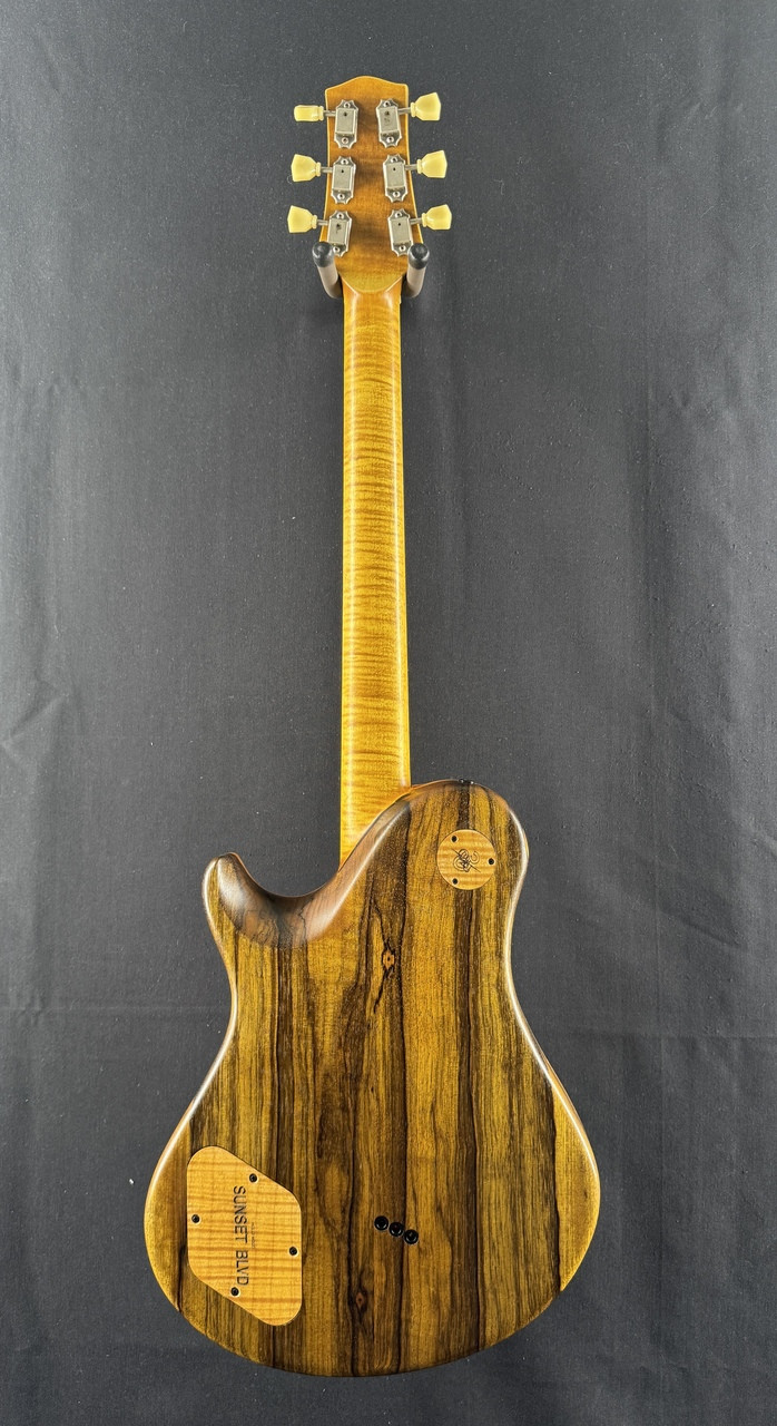 Preowned Warrior LTD Run Isabella Semi Hollow "Sunset Blvd" Lemon Burst