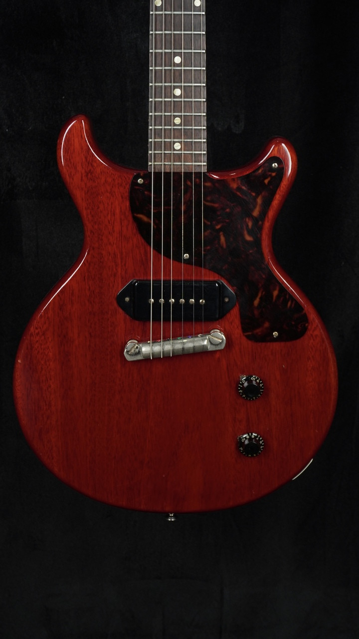 Vintage 1959 Gibson Les Paul Junior Doublecut in Cherry Vintage 1959 Gibson Les Paul Junior Doublecut in Cherry
