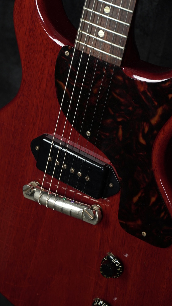 Vintage 1959 Gibson Les Paul Junior Doublecut in Cherry Vintage 1959 Gibson Les Paul Junior Doublecut in Cherry