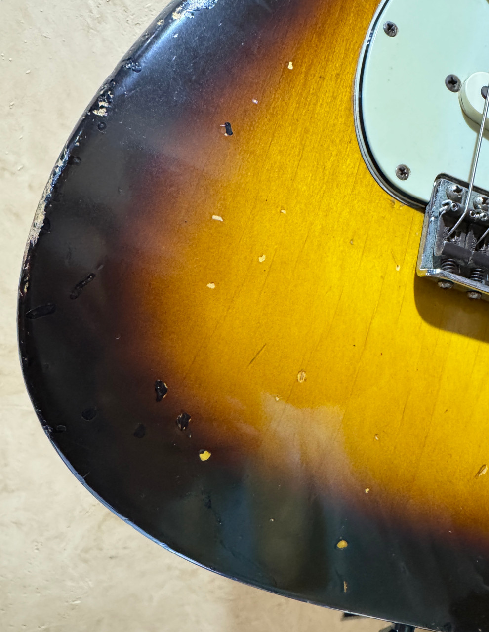 Vintage Fender 1960 Stratocaster in Sunurst