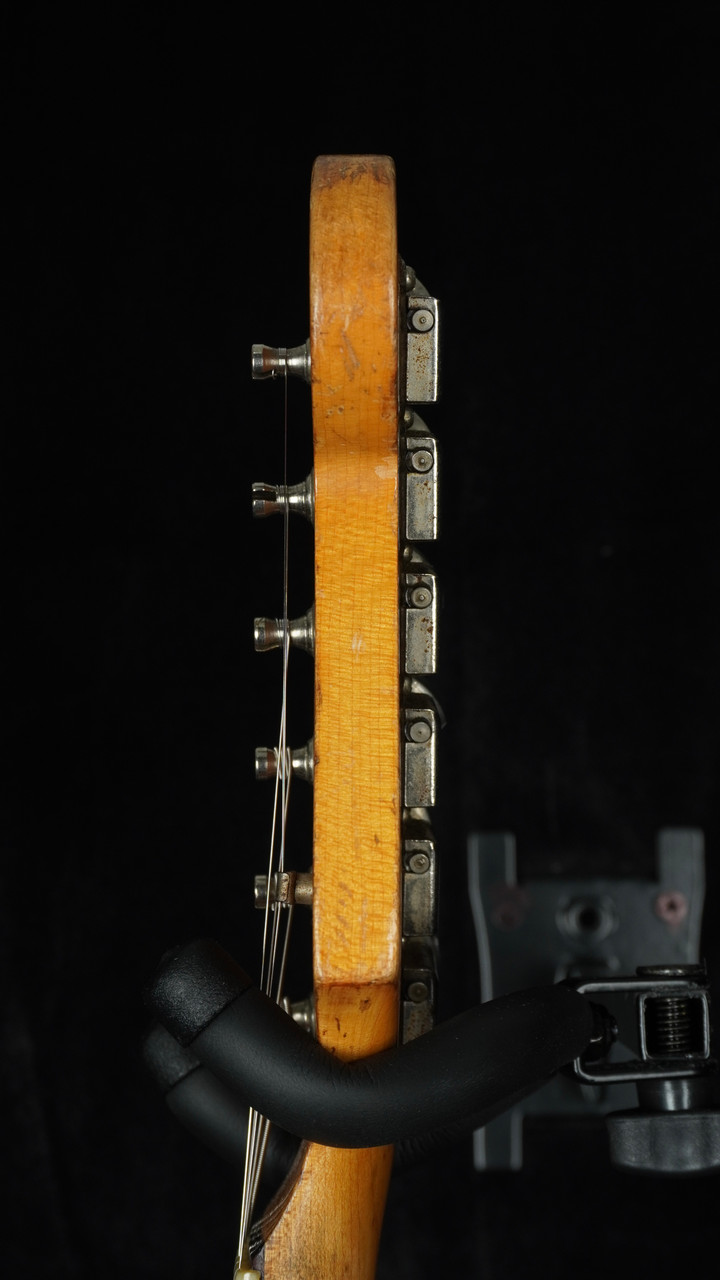 Vintage Fender 1963 Stratocaster in Refinished Sherwood Green