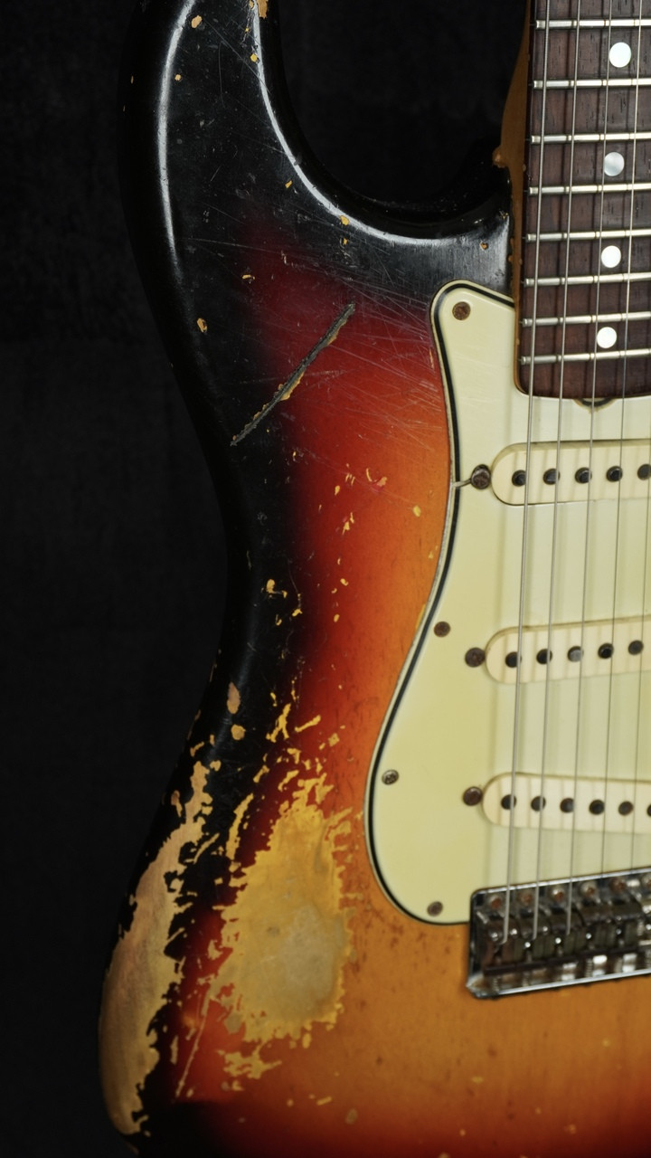 flower child　Fender CS 1964Strat c. 1999 Fender Japan '57 Blue Floral Flower Stratocaster