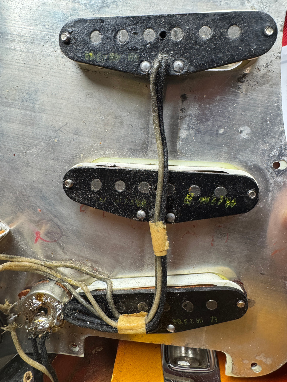 Vintage Fender 1964 Stratocaster in Sunburst