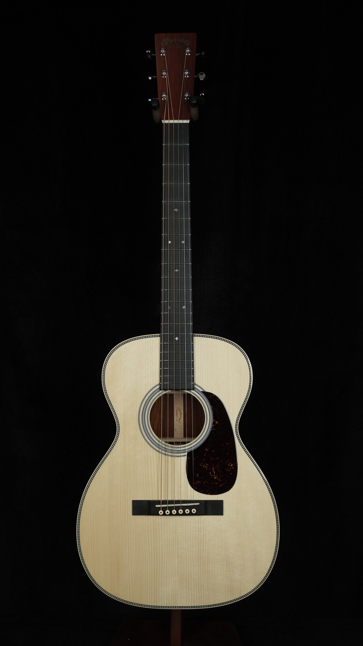 Martin Custom Shop 0 14-Fret in Cocobolo with Adirondack Spruce Top