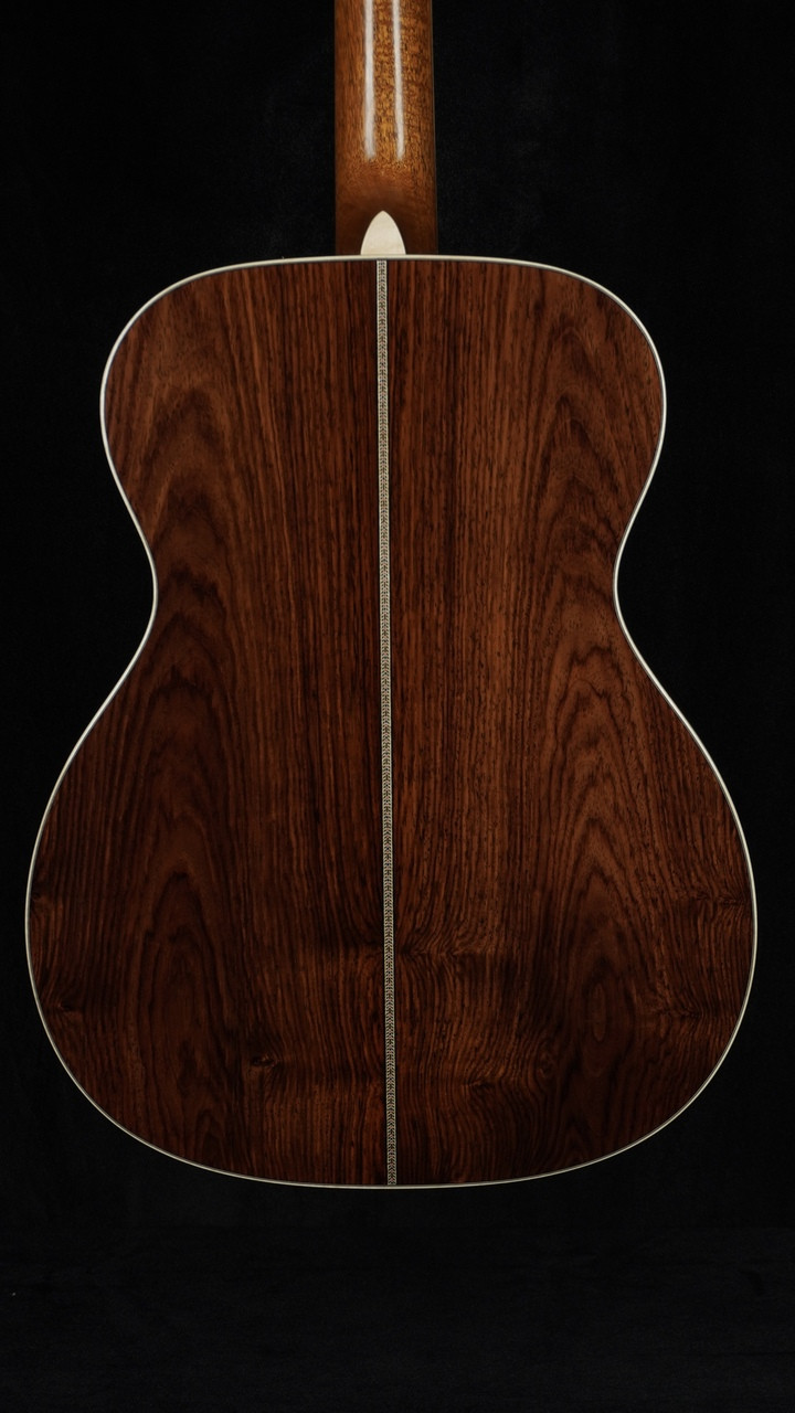 Martin Custom 41-Style OM with Cocobolo Back and Sides and Italian Alpine Spruce Top
