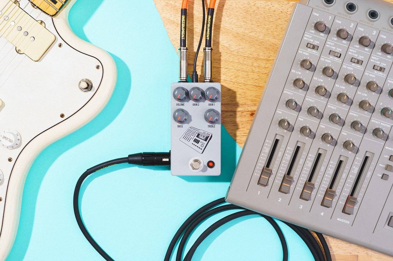 JHS 424 Gain Stage Preamp and DI