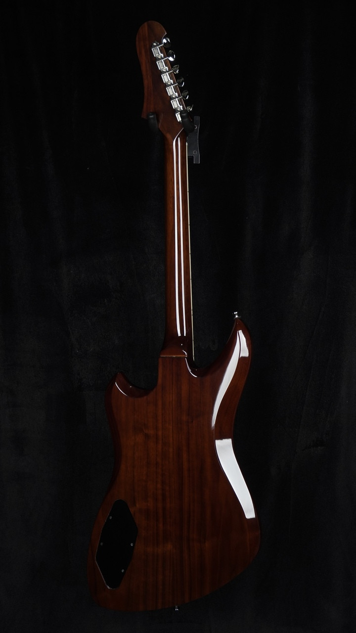 BilT Guitars El Hombre in Transparent Walnut