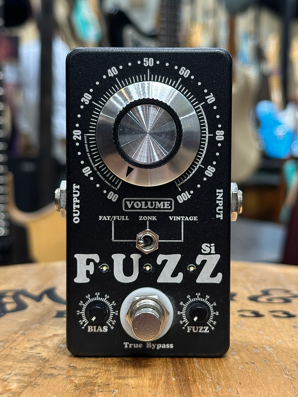 The Guitar Sanctuary | Preowned | King Tone | miniFUZZ Si