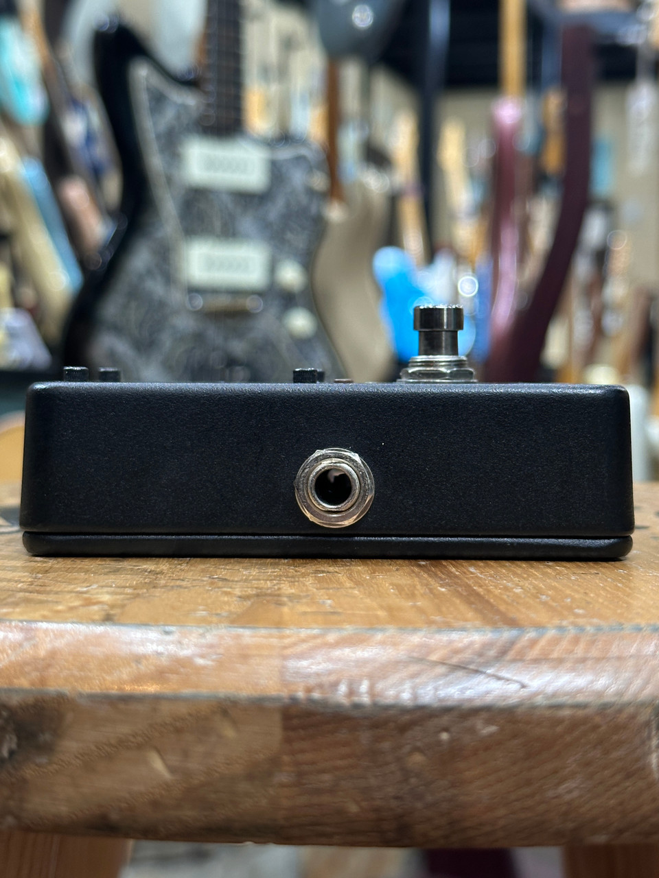 The Guitar Sanctuary | Preowned | Sonic Research | ST-200
