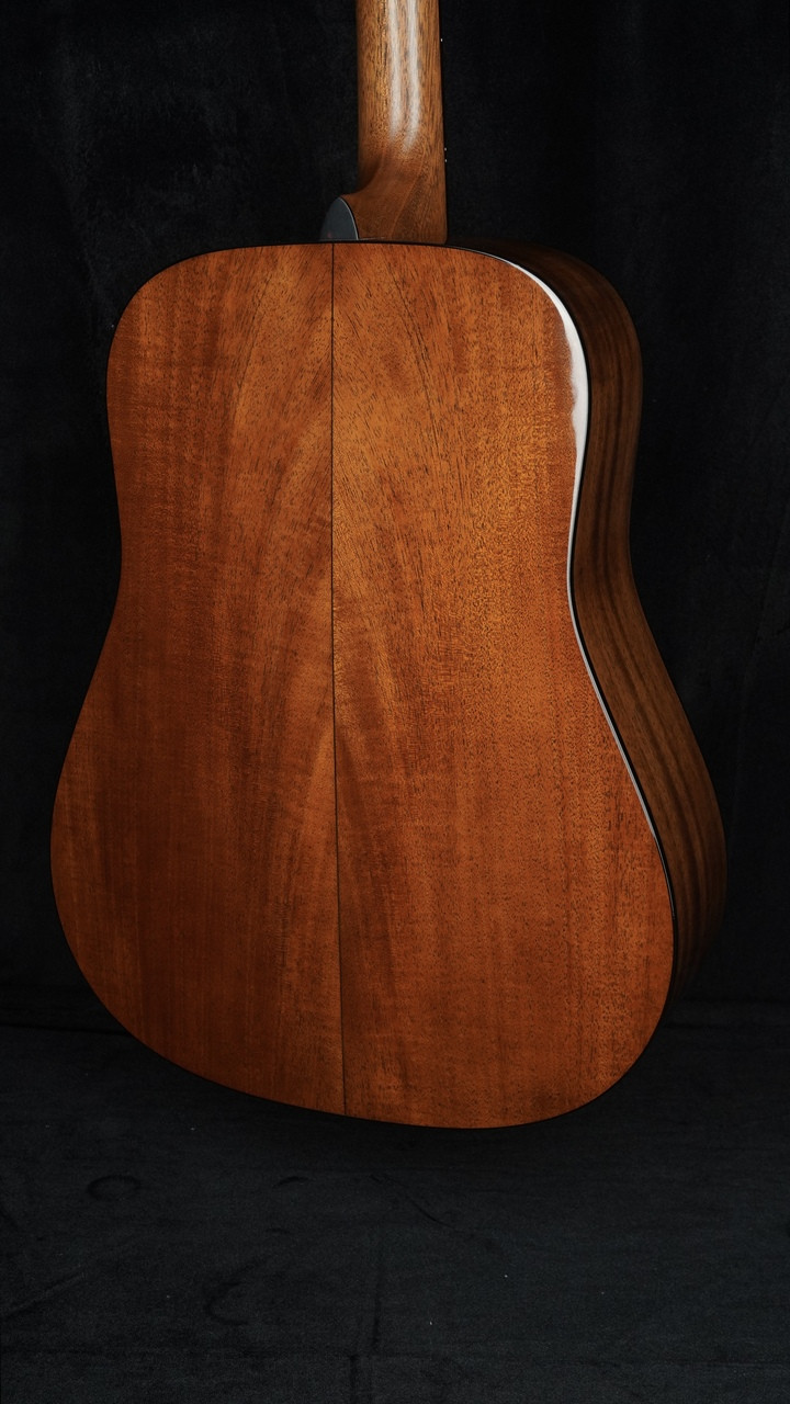 Martin Custom Shop D-18 Limited Edition with Adirondack Spruce Top