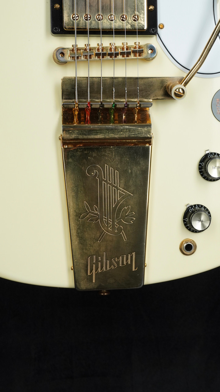 Preowned 2020 Gibson Custom Shop '63 Les Paul SG Custom in Classic White with Maestro Vibrola