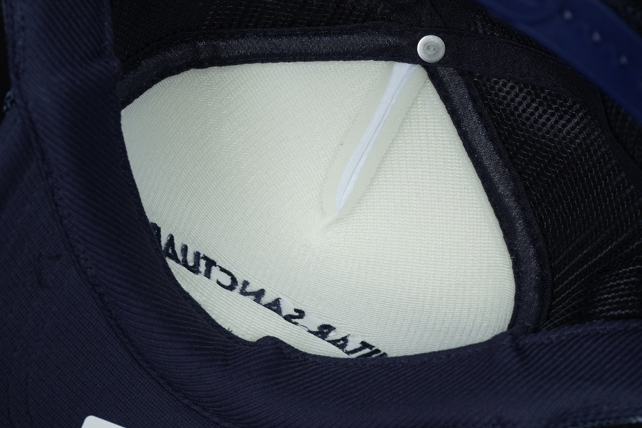 The Guitar Sanctuary Trucker Hat "Garage Logo"/Blue