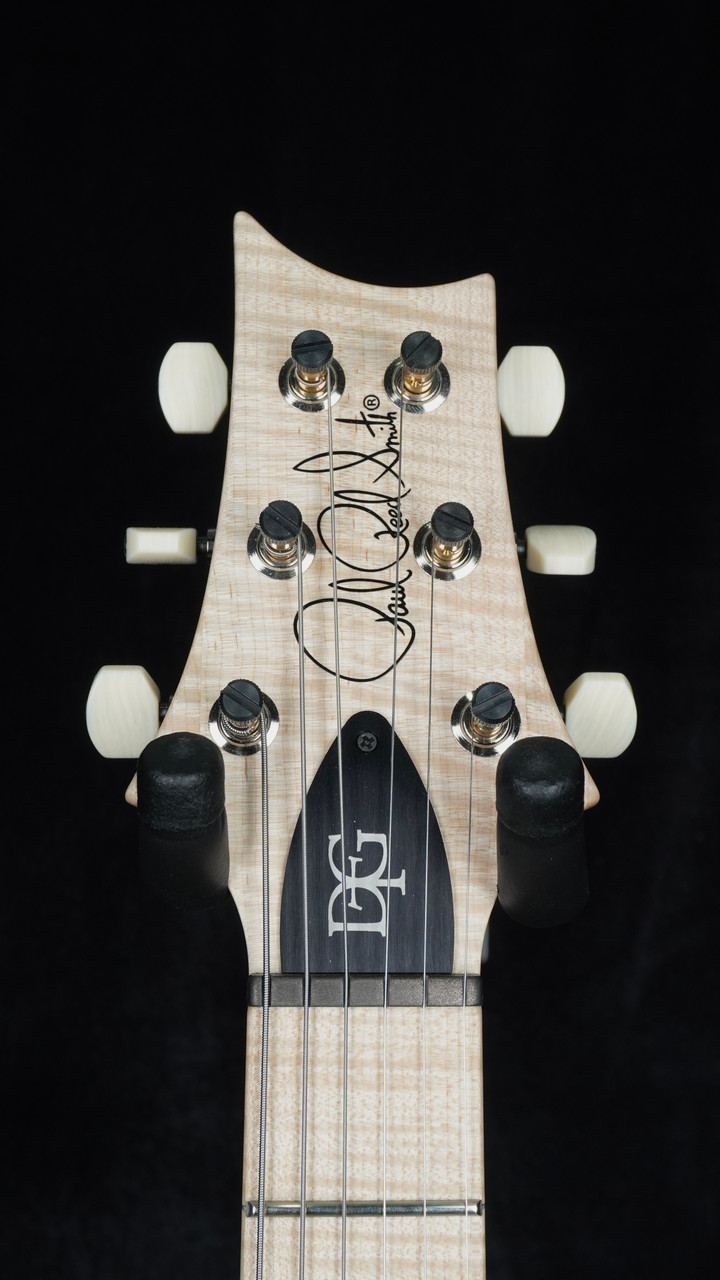 PRS Wood Library DGT in Deep Blue with Quilt Top and Maple Neck