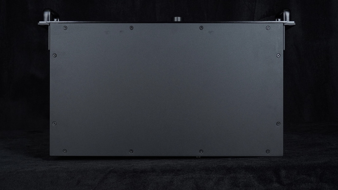 Preowned Fractal Axe-FX III and FC-12 Foot Controller