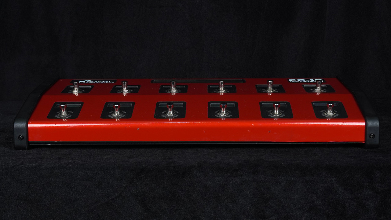 Preowned Fractal Axe-FX III and FC-12 Foot Controller