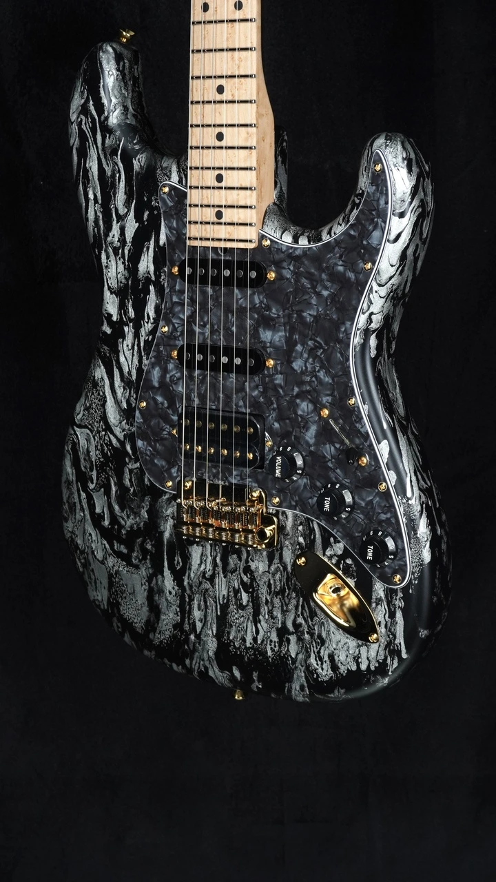 James Tyler Classic in Black Shmear