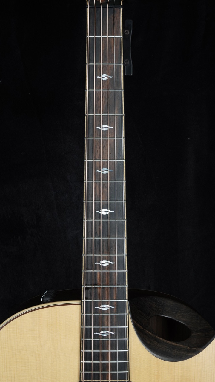 Preowned Taylor Builder's Edition 816ce Rosewood Grand Symphony