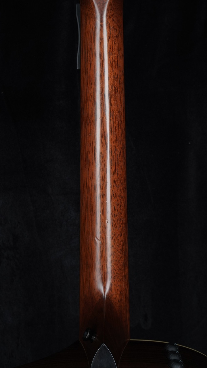 Preowned Taylor Builder's Edition 816ce Rosewood Grand Symphony