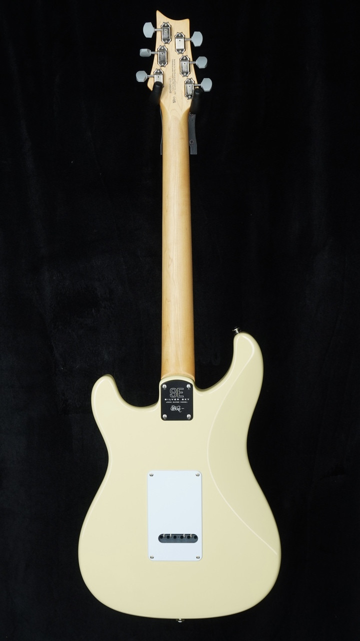 Preowned 2022 PRS SE Silver Sky in Moon White with Rosewood Fretboard