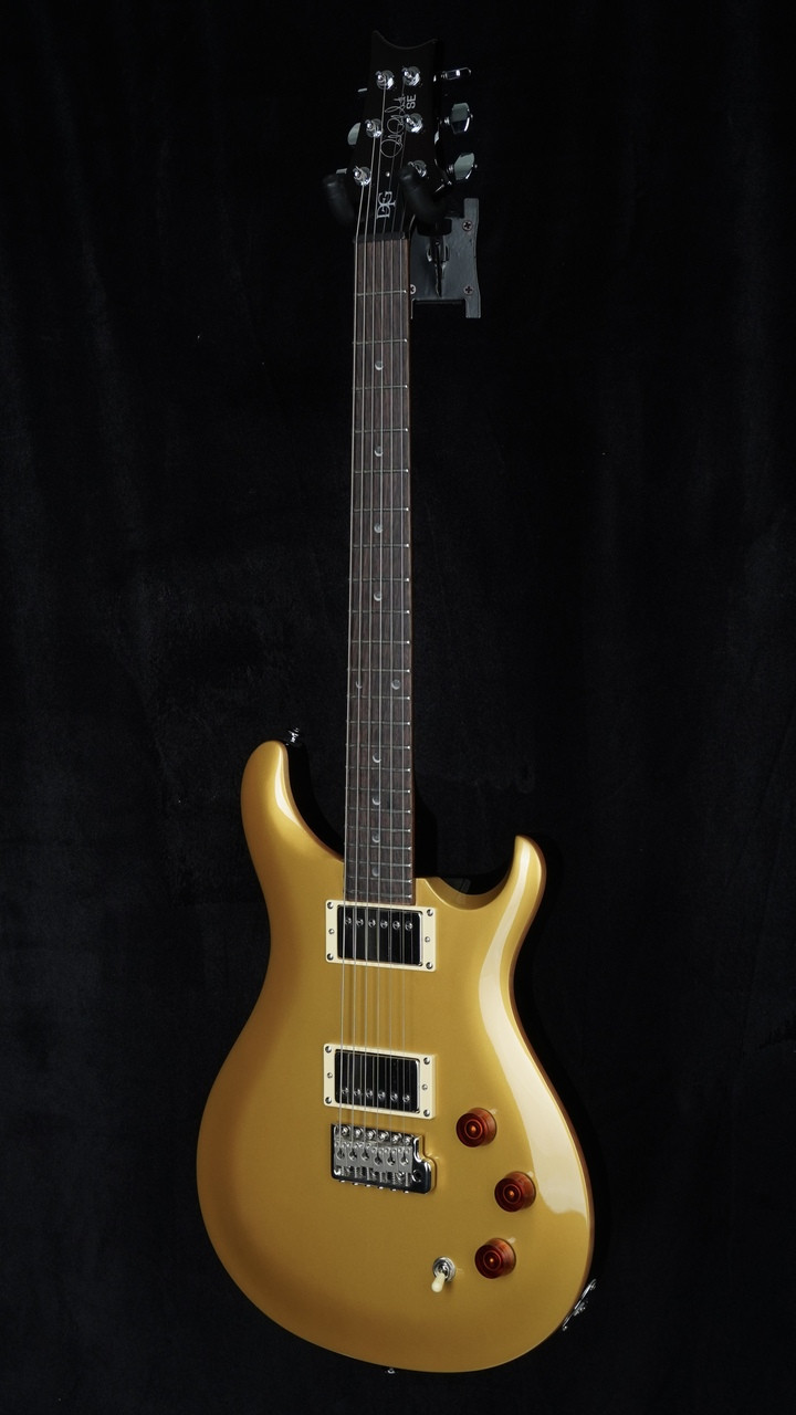 Preowned 2023 PRS SE DGT David Grissom Signature Model in Goldtop with Moon Inlays