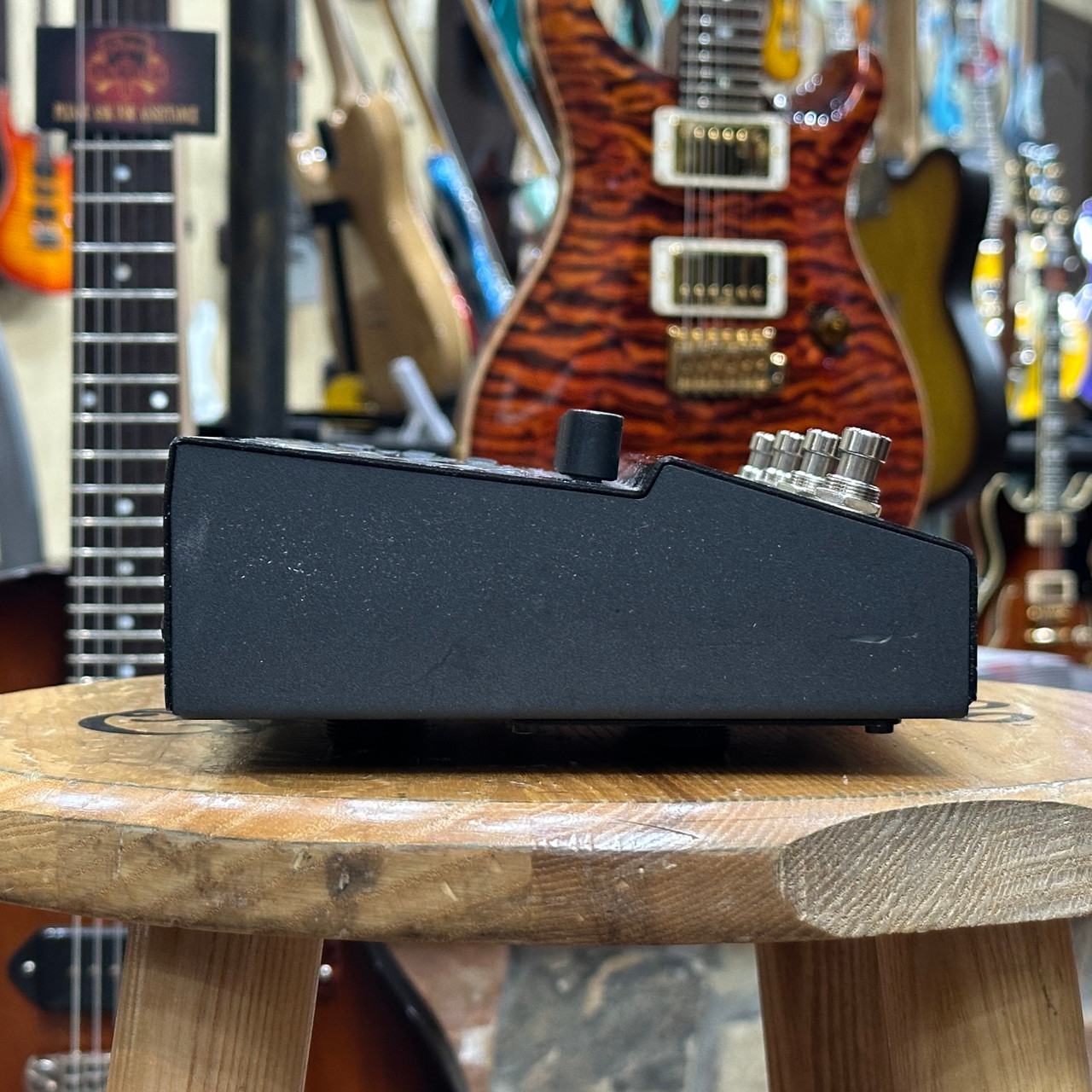 Preowned Fractal VP4 Virtual Pedalboard Processor