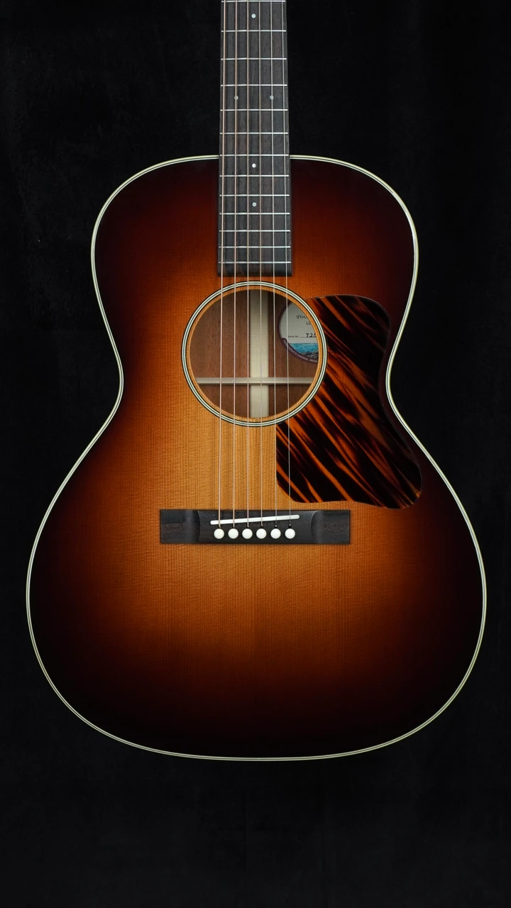 Preowned Bourgeois Touchstone Standard L-DBO 14-Fret