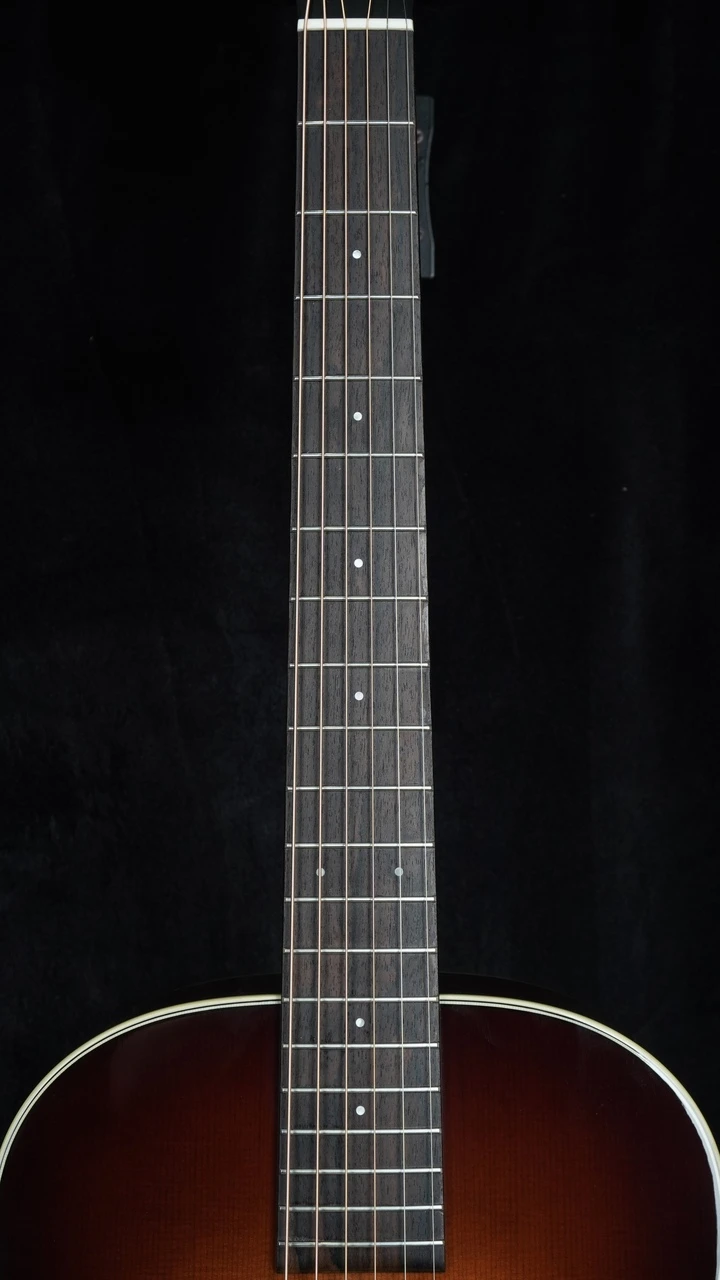 Preowned Bourgeois Touchstone Standard L-DBO 14-Fret
